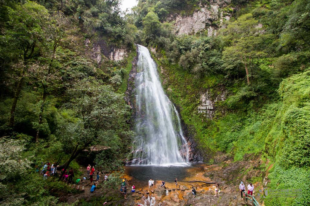 Love Waterfall in sapa vietnam